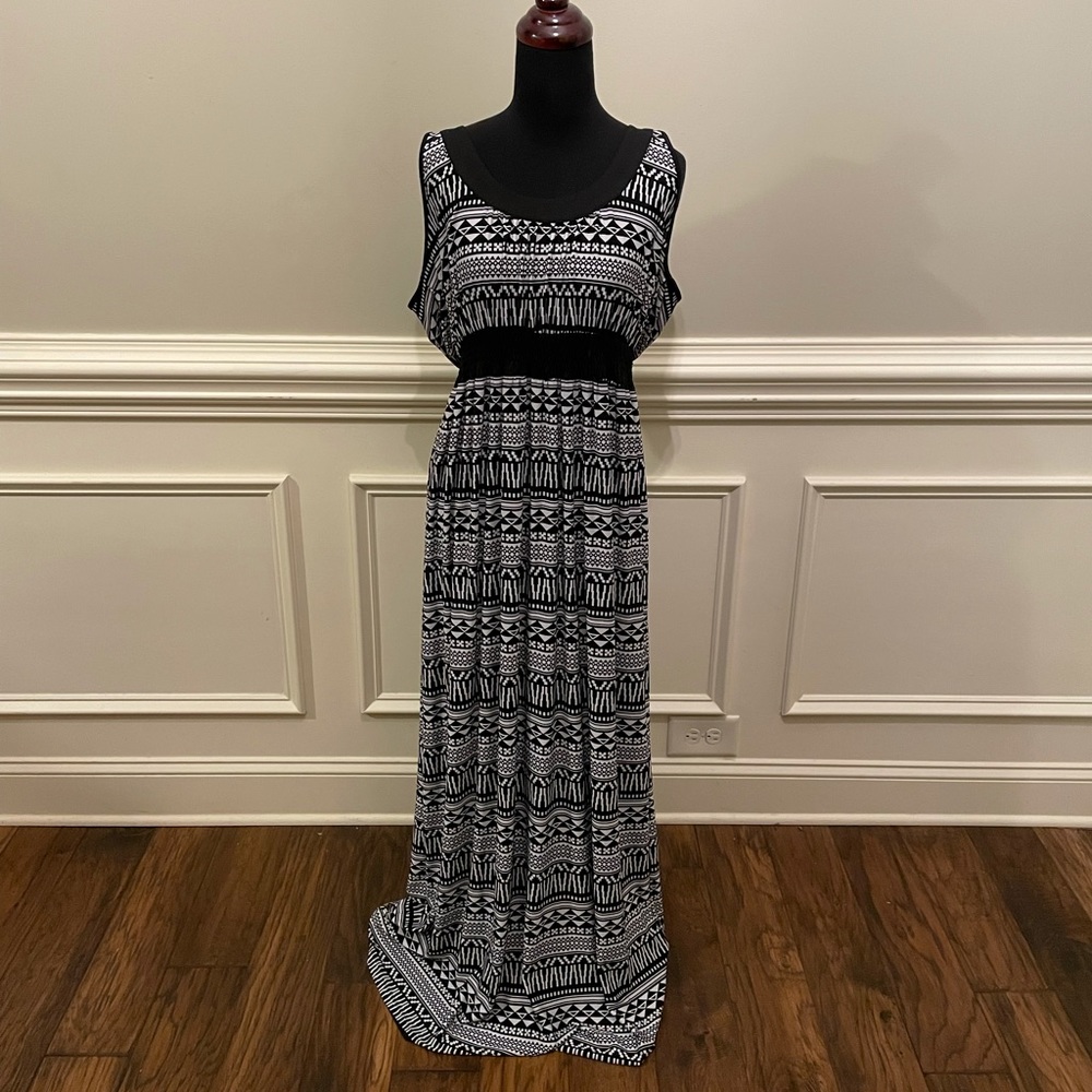 Milano Black and White Aztec Print Maxi